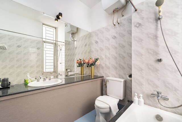 コンビニアホーム - チュオン クエン