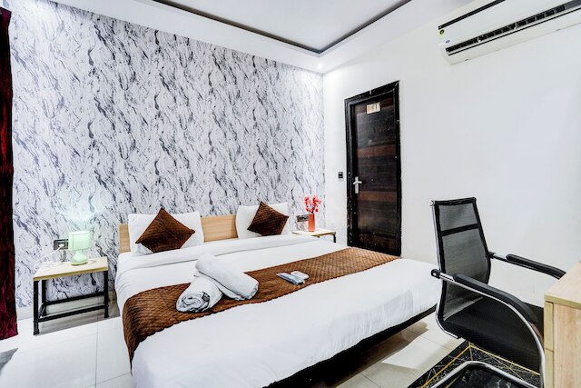 キングス コート ホテル