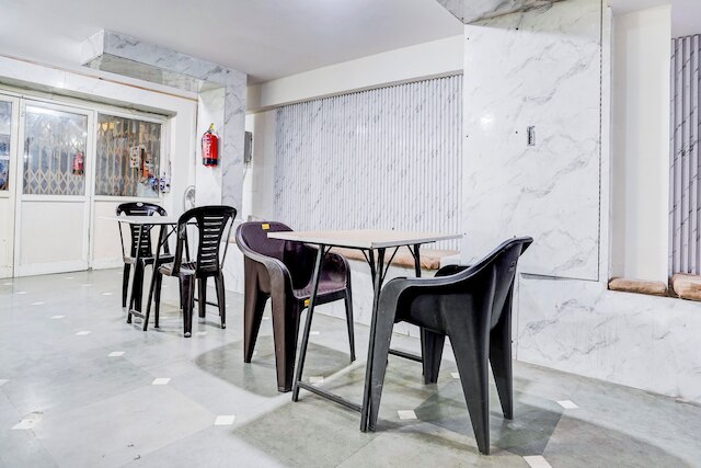 キングス コート ホテル