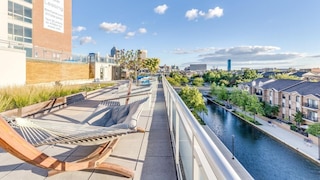 カナル ウォーク ディストリクト アパートメント バイ ランディング