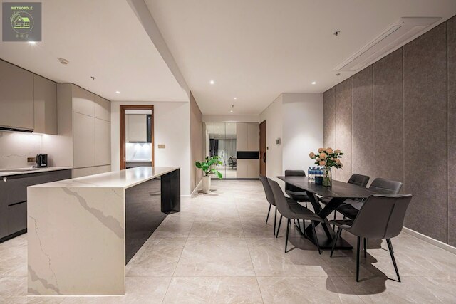 メトロポール トゥ ティエム スカイライン アパートメント