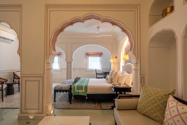 パドマー ジャイプル