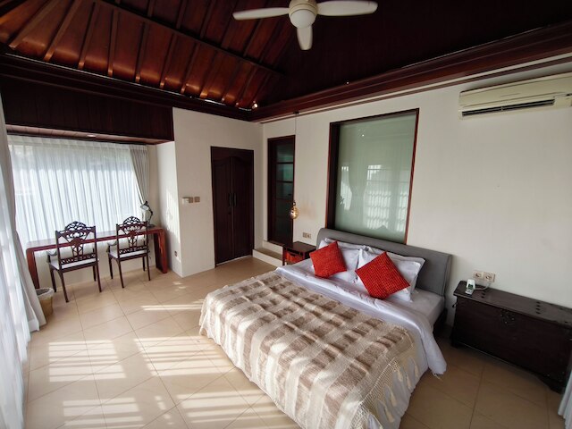 ブミ オラ ヴィラ パンダワ