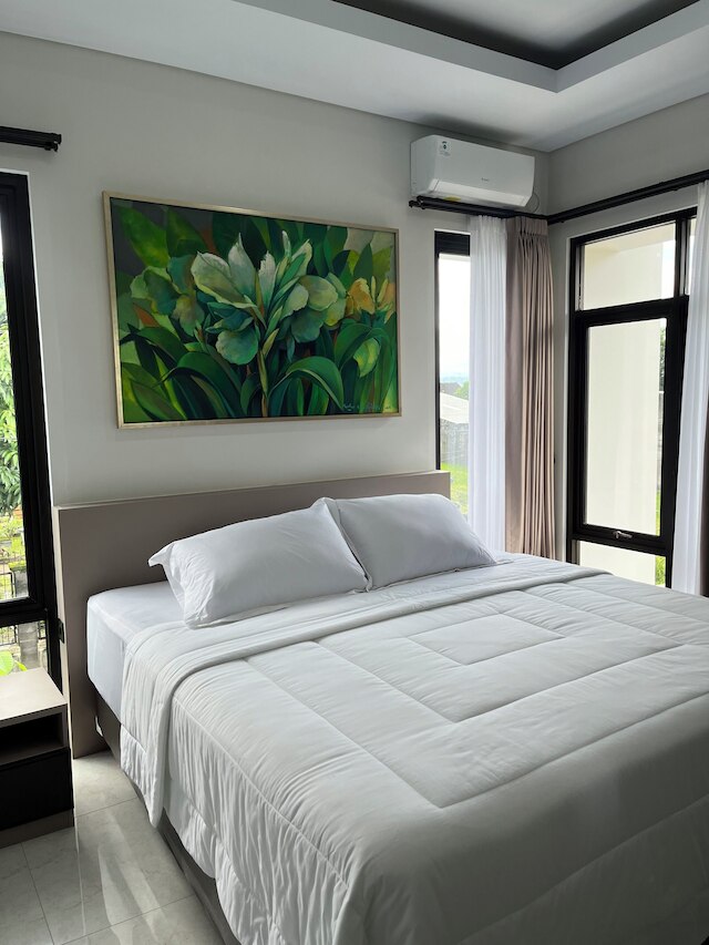 アルナ カラサン