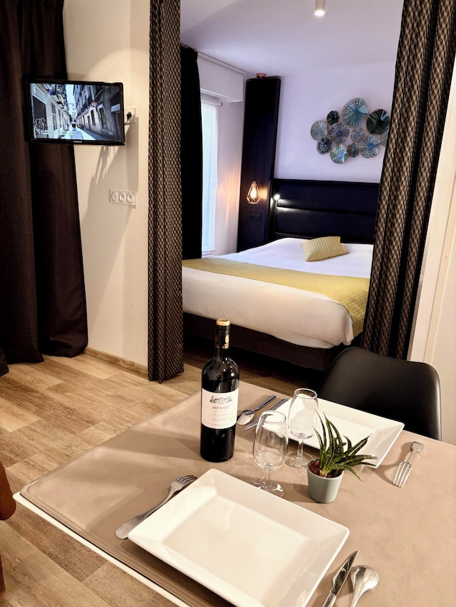 セクラン アパートメンツ