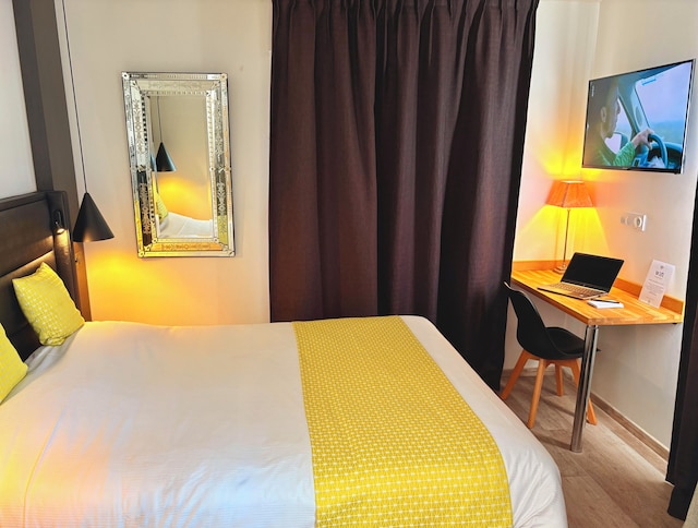 セクラン アパートメンツ