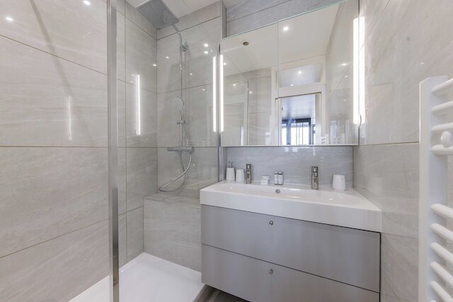 ワンダフル アパートメント 1ベッドルーム4人