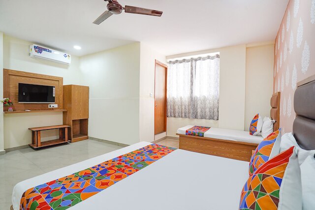 ファブホテル ザ リード