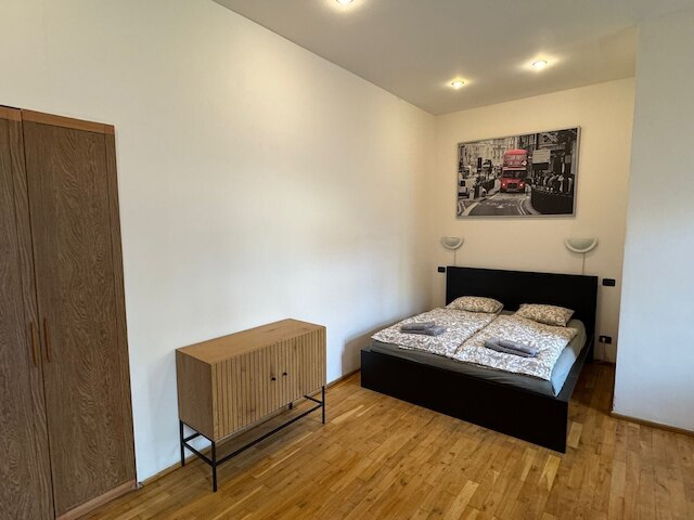 スタジオ - スリープス 2 - スモーキング オン バルコニー - ペッツ - WiFi