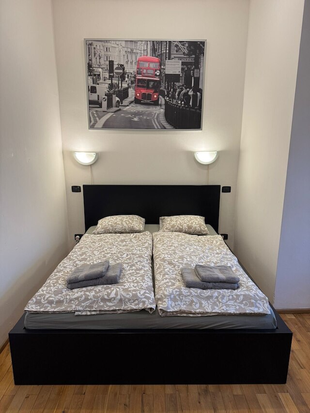 スタジオ - スリープス 2 - スモーキング オン バルコニー - ペッツ - WiFi