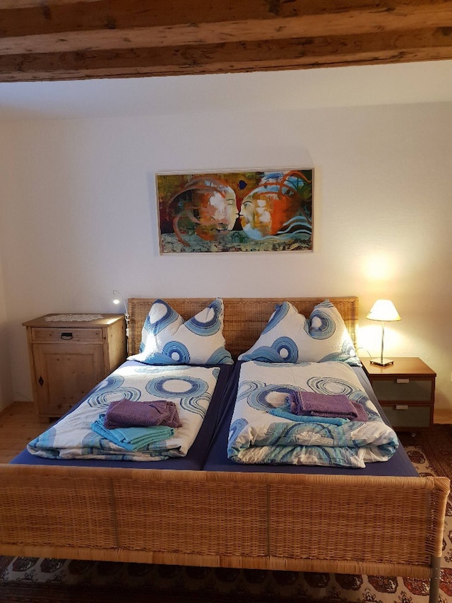 ロマンチック、セントラル シチュエイテッド 75m2 フラット