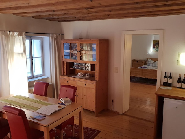 ロマンチック、セントラル シチュエイテッド 75m2 フラット