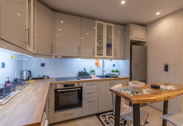 ダウンタウン コージー スタジオ イン エクサルヒア