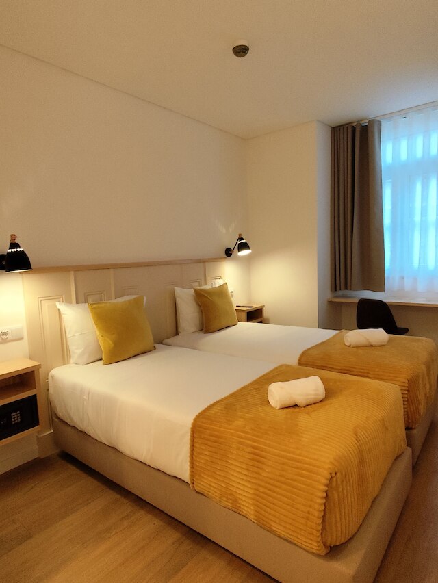 バカルオエイロス 125 オテル