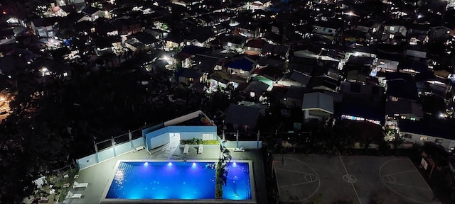 キーサイド コンド