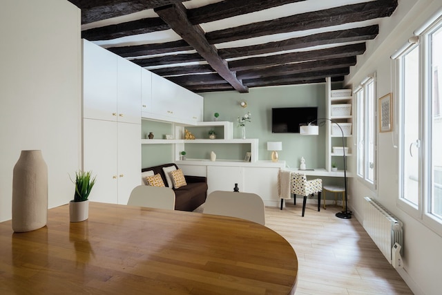 ジョリ スタジオ ア モンマルトル