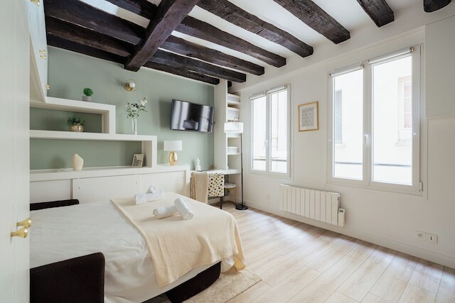 ジョリ スタジオ ア モンマルトル