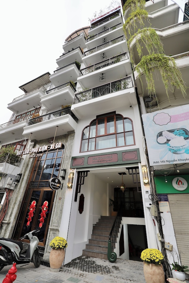 メゾン ニャ 16 グエン クエン