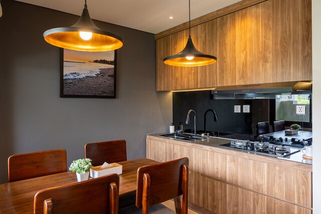 カナ スイーツ ジンバラン バイ フェイズ ホスピタリティ