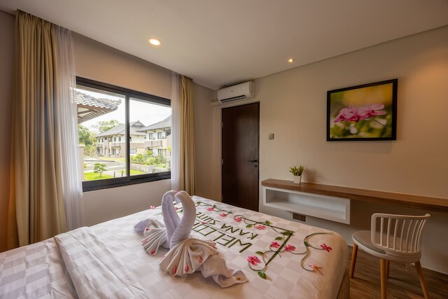 カナ スイーツ ジンバラン バイ フェイズ ホスピタリティ