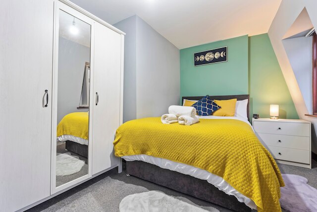 ラグジュアリー ロンドン アパートメント ウィズ 3 ベッドルームズ