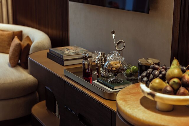 ザ チャンセリー ローズウッド