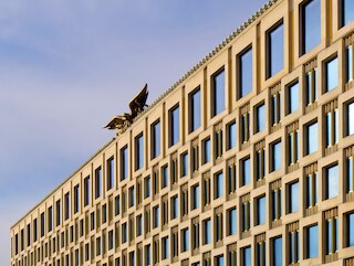 ザ チャンセリー ローズウッド