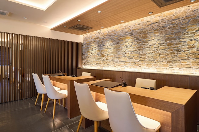 ADVENTURES ISLAND KOYARUZAWA LODGE