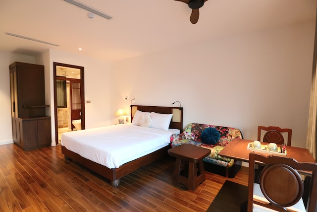 メゾン ニャ チュック バック レイク