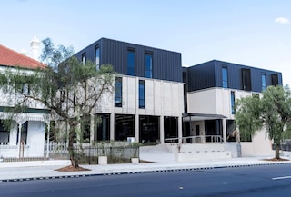 スチューデント オンリー ザ スイッチ ケンジントン