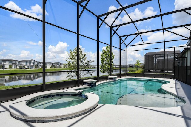 ラグジュリアス 15 ベッドルーム ヴィラ ウィズ レイクビュー & ゲーム/シアター