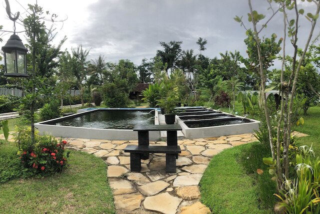 ホームステイ オマ エンブン