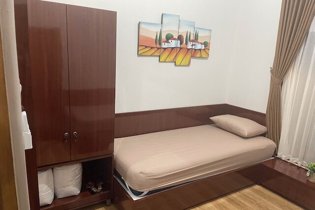 ホームステイ オマ エンブン