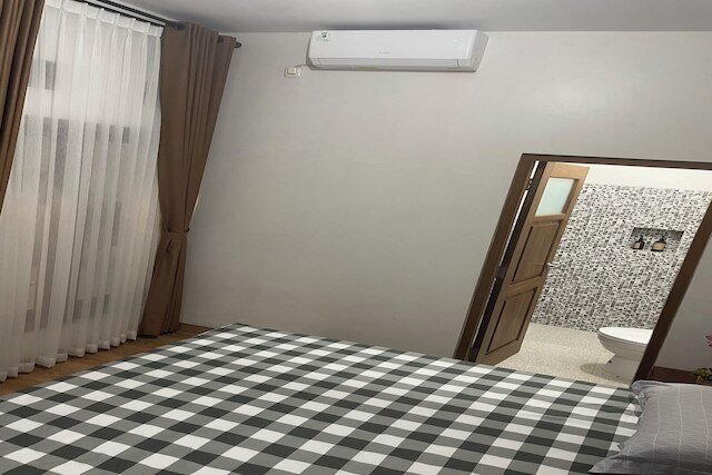 ホームステイ オマ エンブン