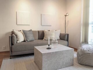 スペーシャス アパートメント ライト イン ザ シティ センター