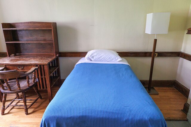 ノックス レジデンス ユニバーシティ オブ トロント