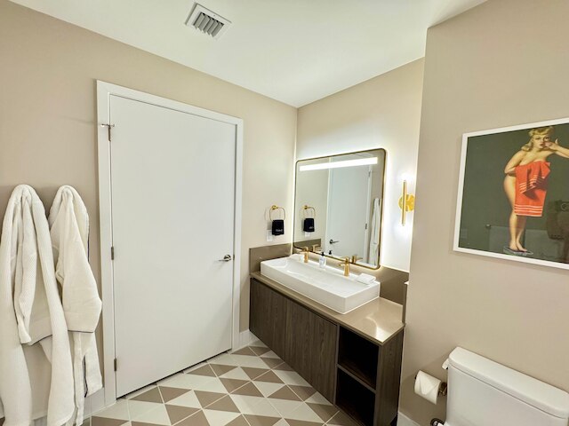 スカイハイ ラグジュアリー イン ダウンタウン マイアミ