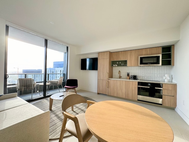 ダウンタウン マイアミ ラグジュアリー 1 BD スタジオ インセイン アメニティーズ