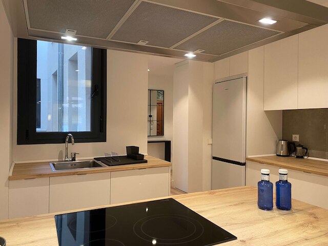 ウィズ マジェスティック 2ベッドルーム アット パラシオ レアル