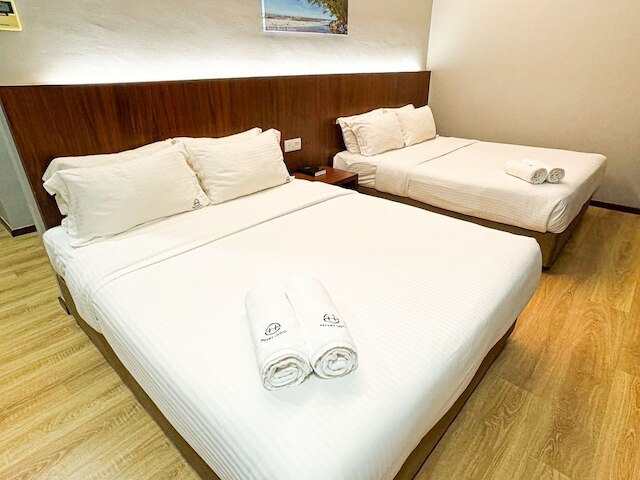 イーマート オテル リアム SDN BHD