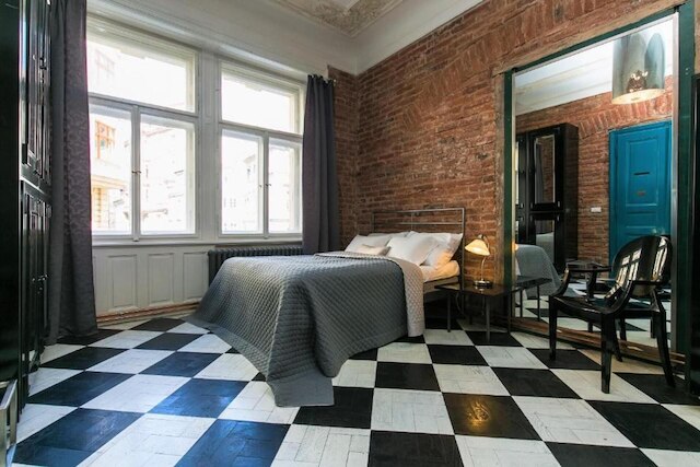 オールド タウン スクエア, 2 バスルームズ, ユニーク デザイン