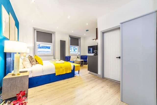 ラブリー スタジオ イン アールズコート