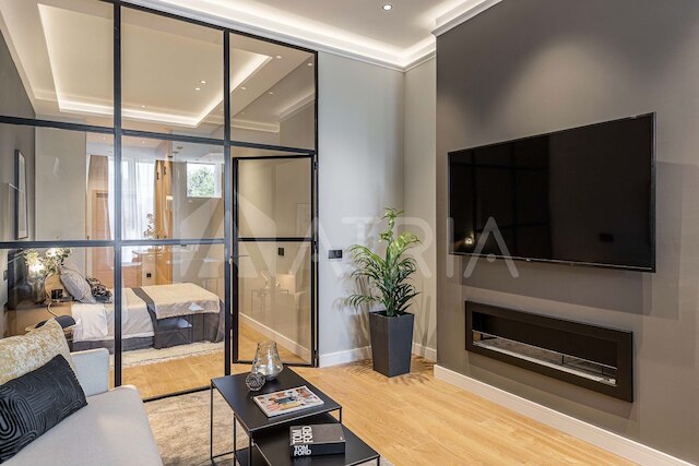 フラット 5 10m ウォーク トゥ ベルナベウ レアルマドリード スタジアム