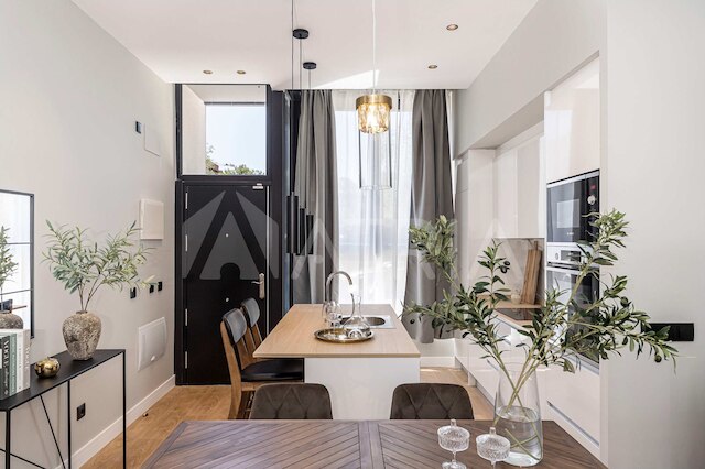 フラット 5 10m ウォーク トゥ ベルナベウ レアルマドリード スタジアム