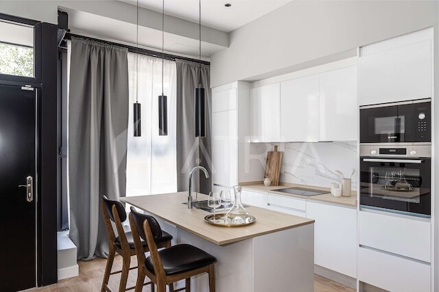 フラット 4 10m ウォーク トゥ ベルナベウ レアルマドリード スタジアム