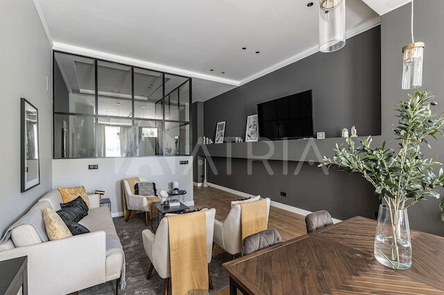 フラット 4 10m ウォーク トゥ ベルナベウ レアルマドリード スタジアム