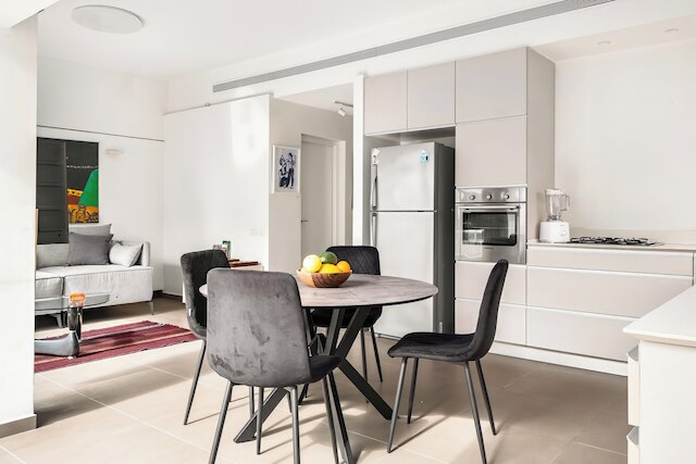 オールド ノース チャーミング ステイ バイ シー アンド レント