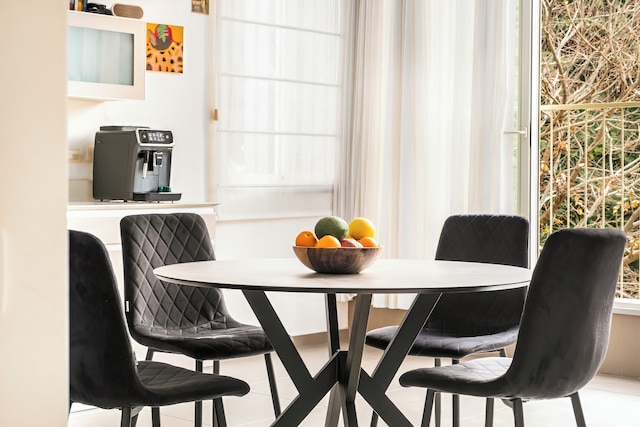 オールド ノース チャーミング ステイ バイ シー アンド レント