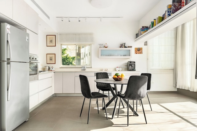 オールド ノース チャーミング ステイ バイ シー アンド レント