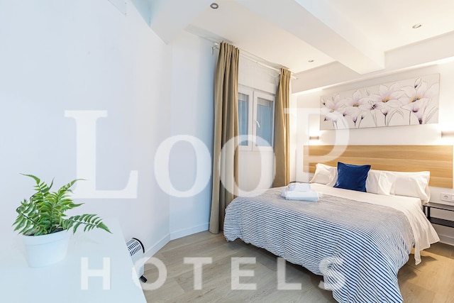 ループ アルカラ アダルツ オンリー